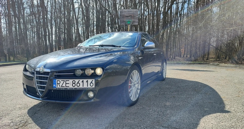 Alfa Romeo 159 cena 27000 przebieg: 220000, rok produkcji 2011 z Łęknica małe 46